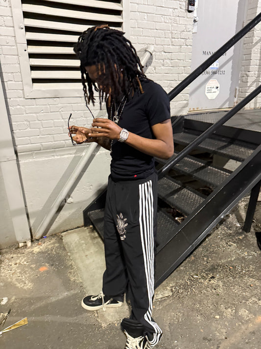 “CS Badge Pylon Sweats”